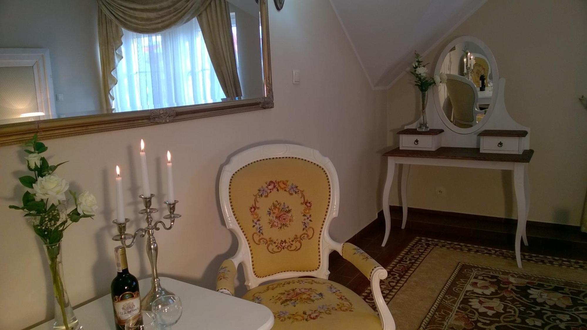 Hotel Pod Herbem -Pokoje Ozonowane Μπιάλιστοκ Δωμάτιο φωτογραφία
