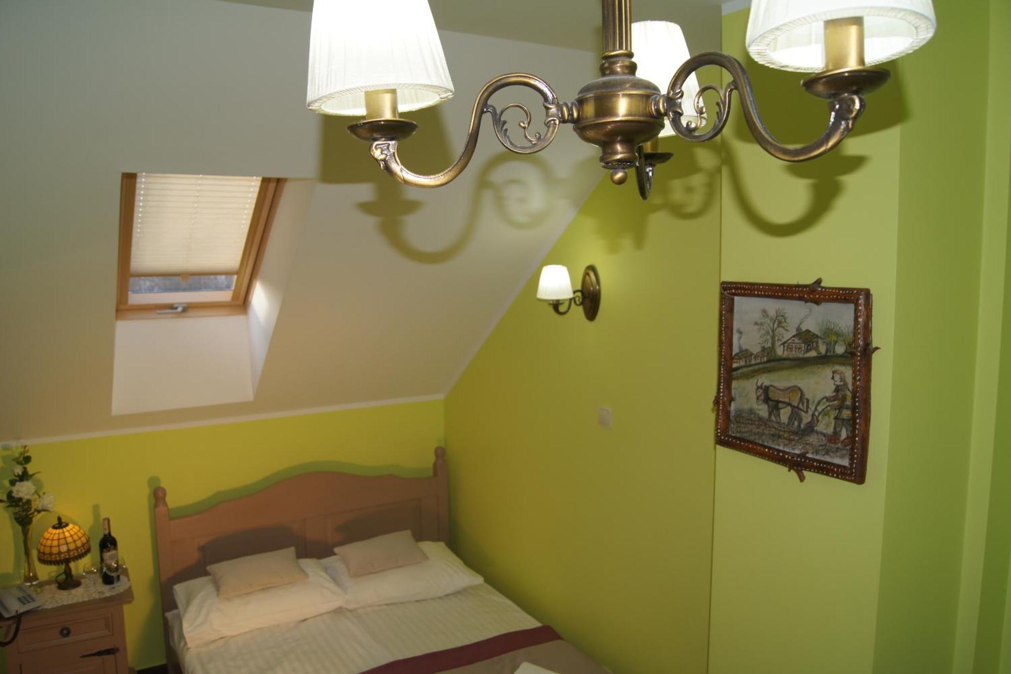 Hotel Pod Herbem -Pokoje Ozonowane Μπιάλιστοκ Δωμάτιο φωτογραφία